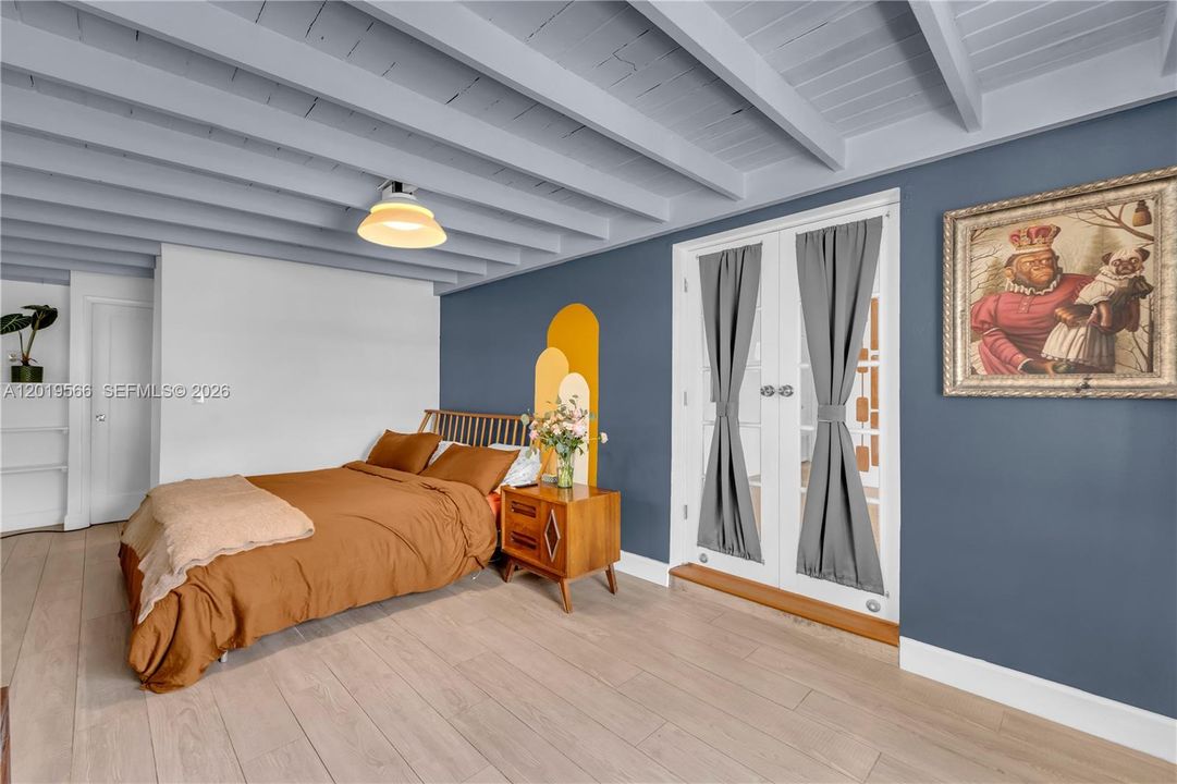 Activo con contrato: $650,000 (3 camas, 2 baños, 1444 Pies cuadrados)