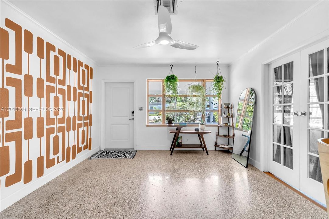 Activo con contrato: $650,000 (3 camas, 2 baños, 1444 Pies cuadrados)
