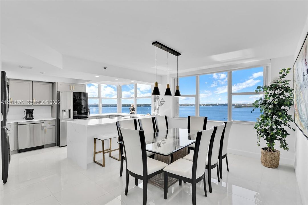 For Rent: $13,500 (3 beds, 3 baths, 2147 Square Feet)