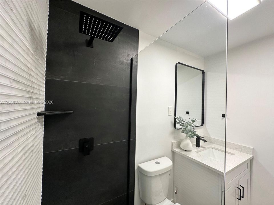 Activo con contrato: $1,690 (1 camas, 1 baños, 653 Pies cuadrados)
