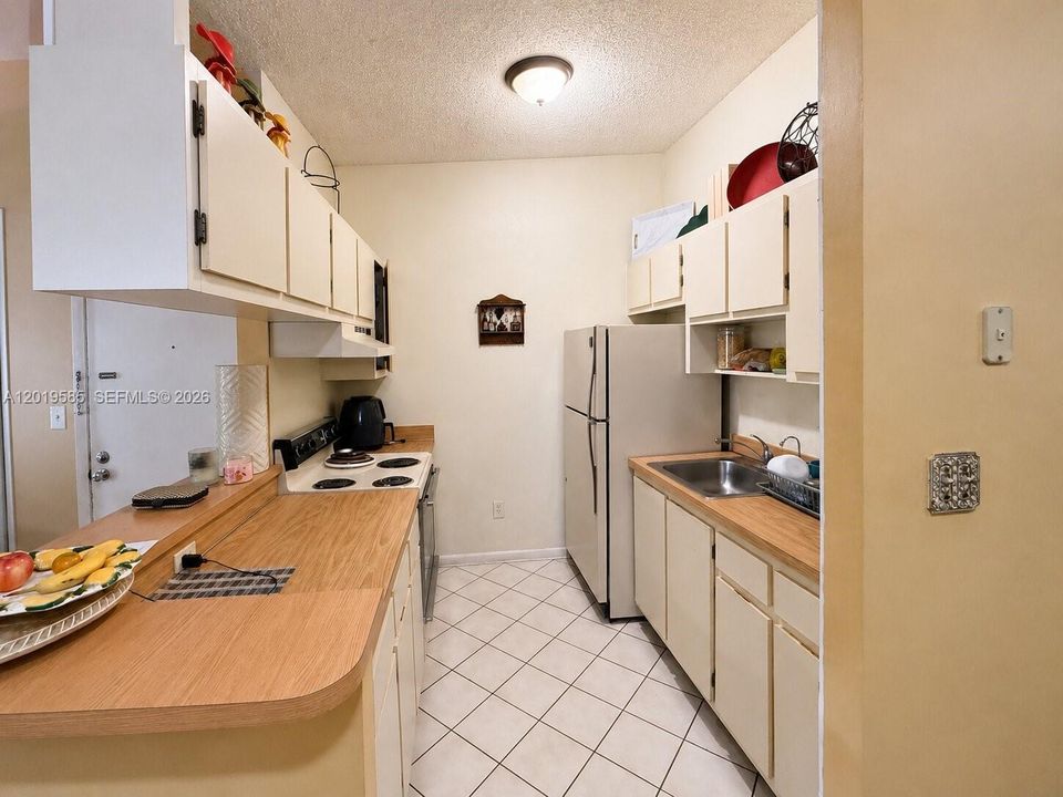 For Sale: $84,900 (1 beds, 1 baths, 0 Square Feet)