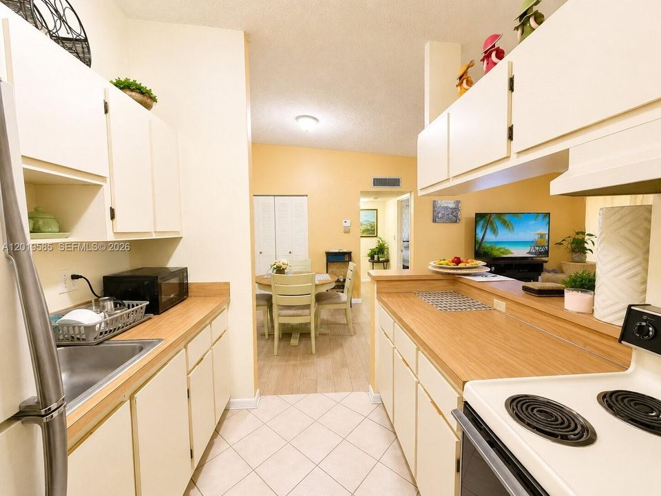 For Sale: $84,900 (1 beds, 1 baths, 0 Square Feet)