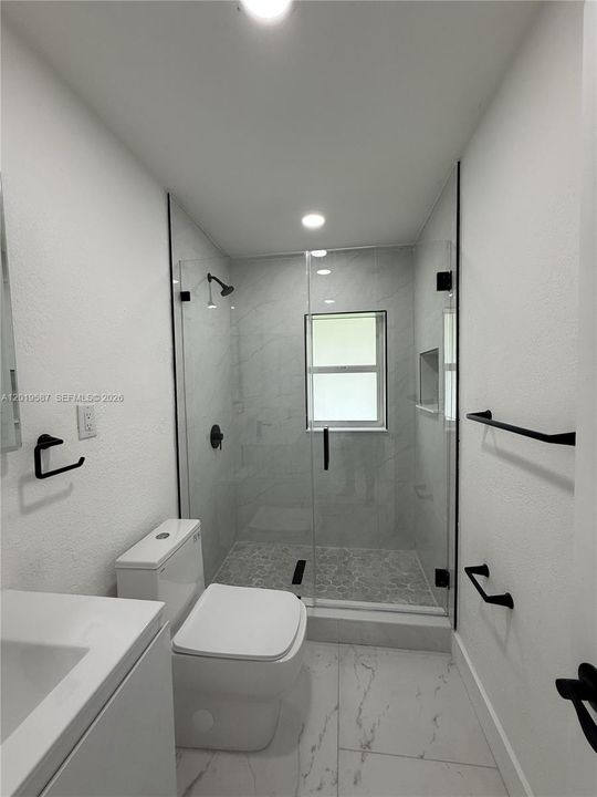 For Sale: $700,000 (4 beds, 2 baths, 1794 Square Feet)