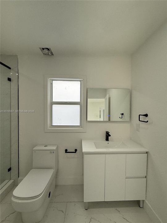 For Sale: $700,000 (4 beds, 2 baths, 1794 Square Feet)