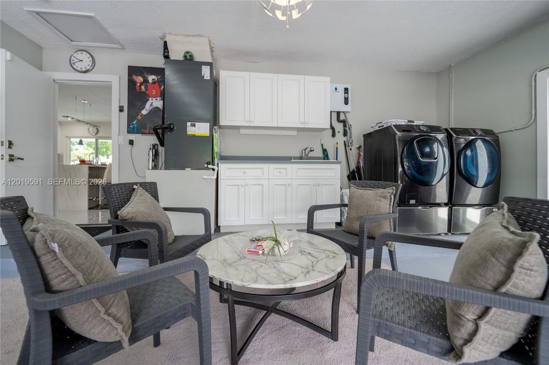 Relaxing indoor lounge and entertainment area designed for comfort and social gatherings.