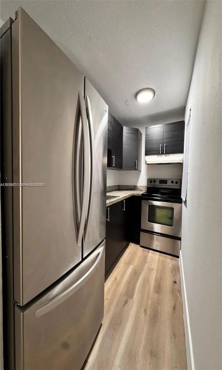 For Sale: $569,000 (0 beds, 0 baths, 1452 Square Feet)