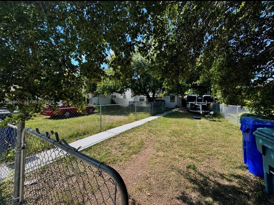 For Sale: $569,000 (0 beds, 0 baths, 1452 Square Feet)