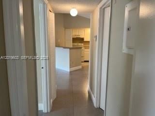 В аренду: $1,800 (2 спален, 1 ванн, 909 Квадратных фут)