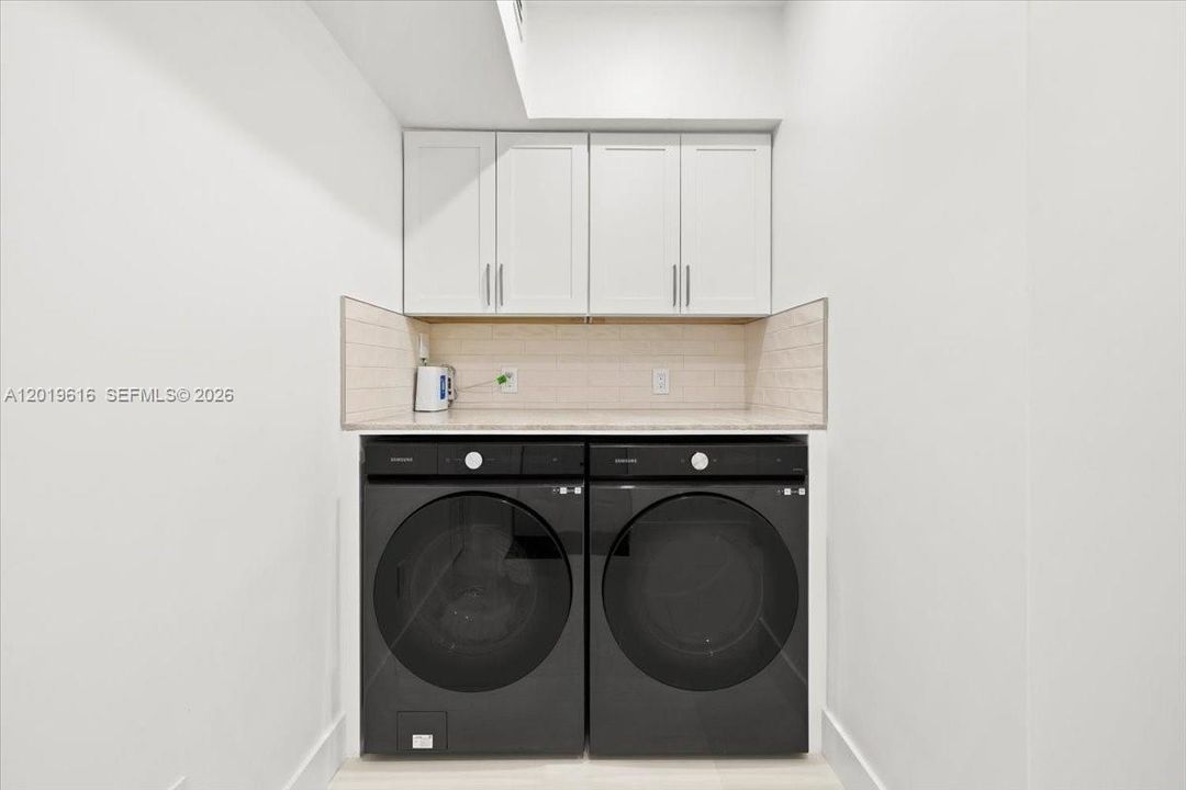 For Rent: $7,800 (4 beds, 3 baths, 2186 Square Feet)