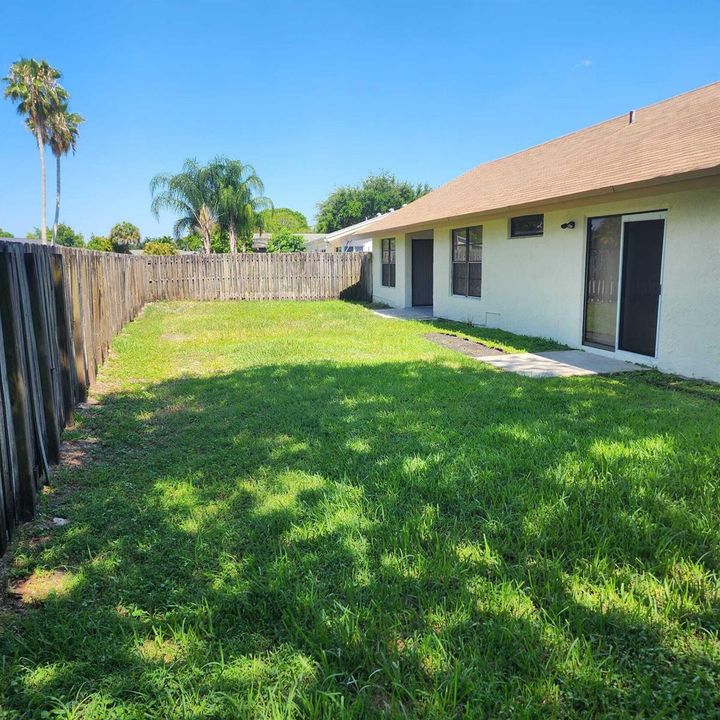 Sabrina house Backyard 1
