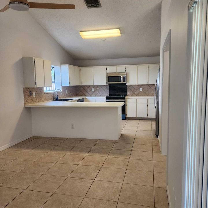 kitchen 1Sabrina 9915