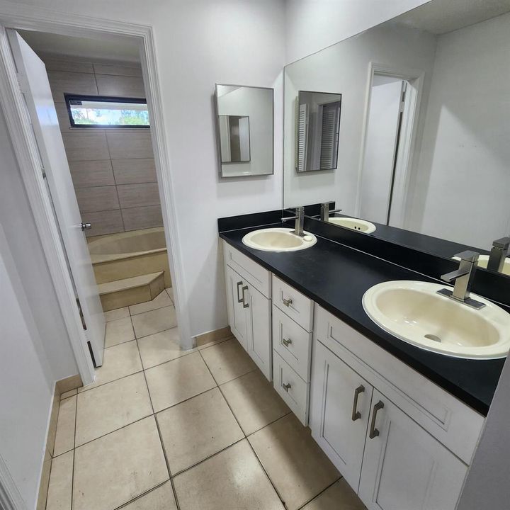 m.bathroom 6