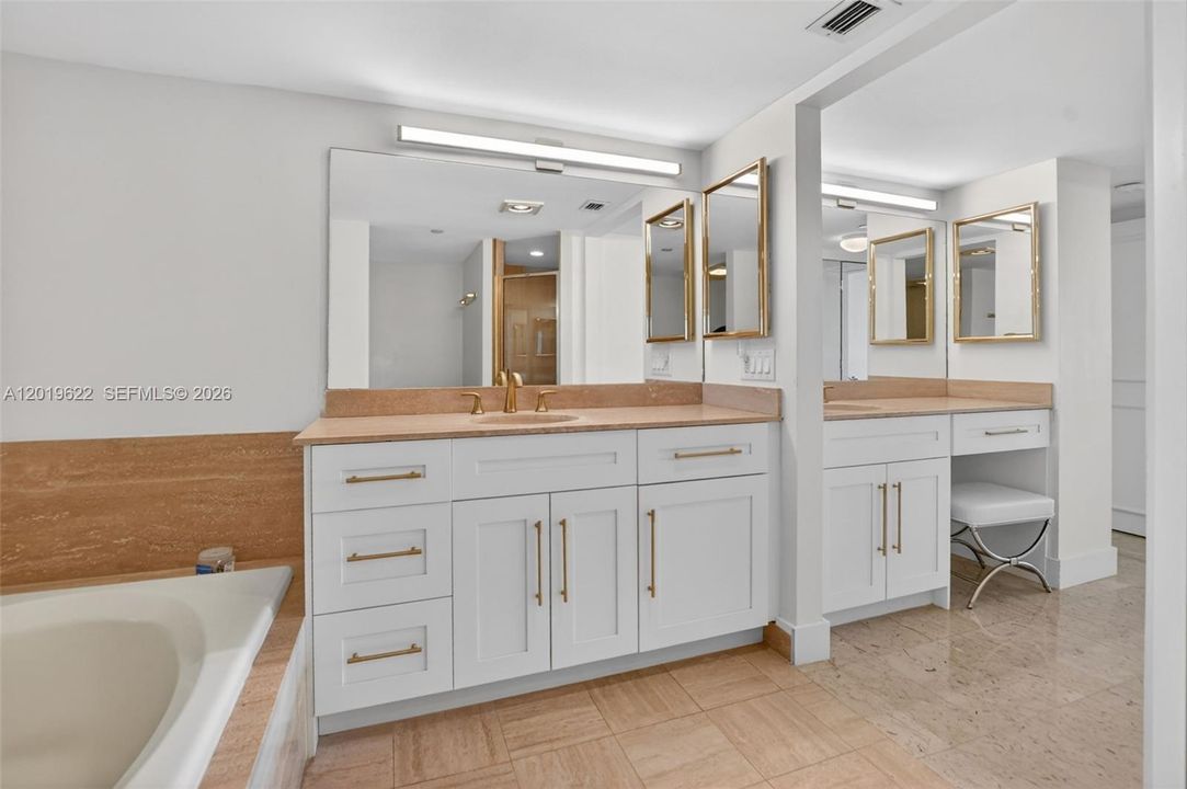 For Rent: $8,500 (2 beds, 2 baths, 1438 Square Feet)