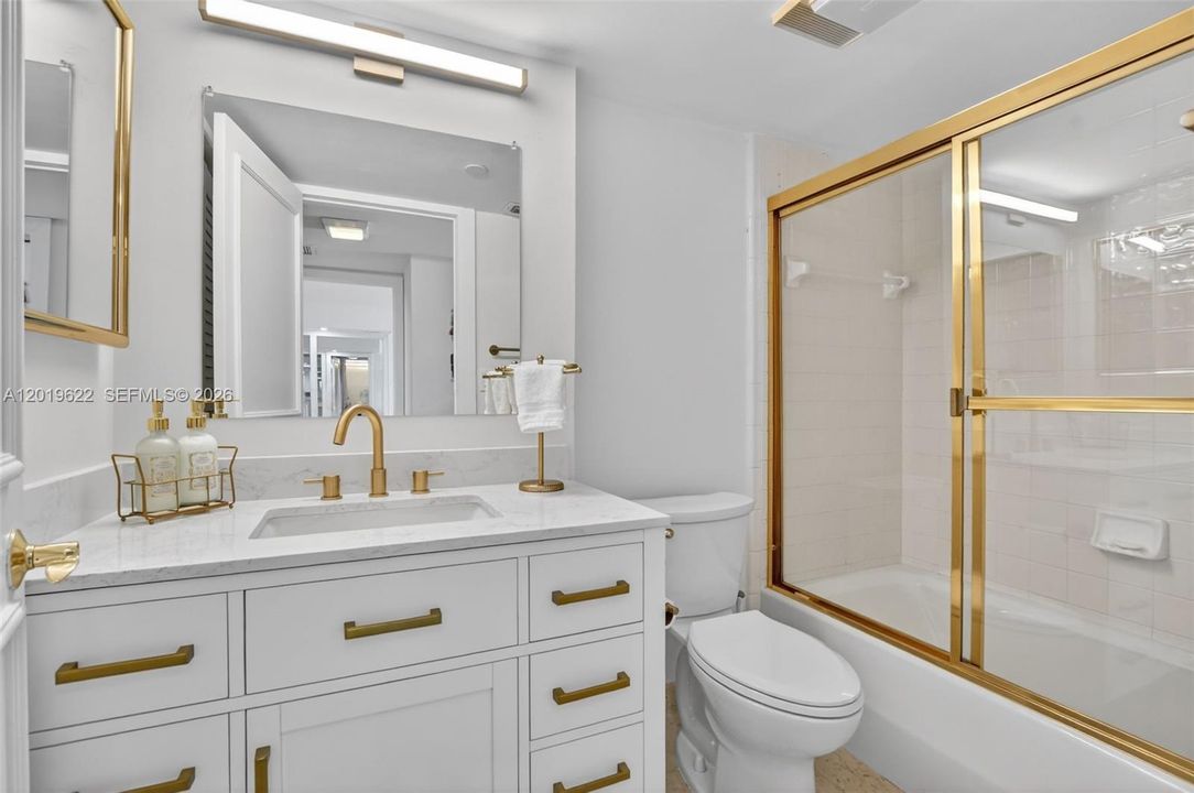 For Rent: $8,500 (2 beds, 2 baths, 1438 Square Feet)