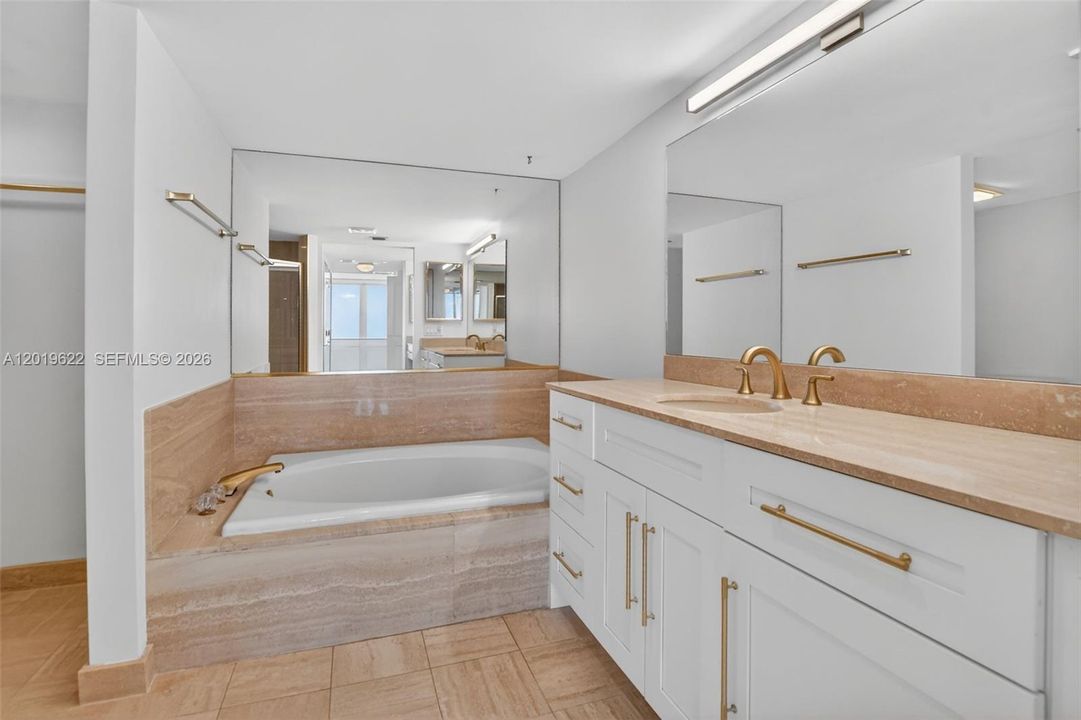 For Rent: $8,500 (2 beds, 2 baths, 1438 Square Feet)