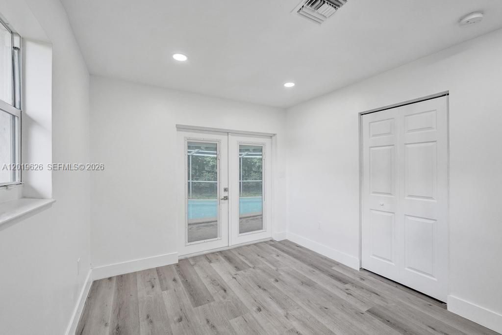 En Venta: $660,000 (3 camas, 2 baños, 1454 Pies cuadrados)