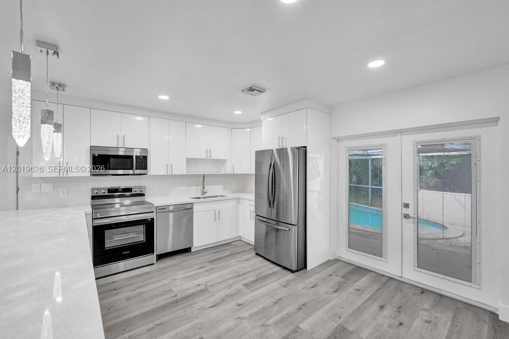 En Venta: $660,000 (3 camas, 2 baños, 1454 Pies cuadrados)