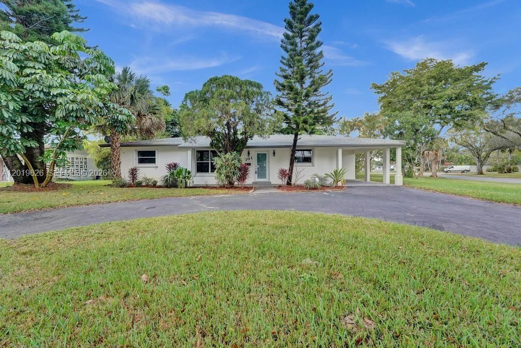 En Venta: $660,000 (3 camas, 2 baños, 1454 Pies cuadrados)