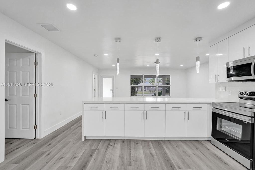 En Venta: $660,000 (3 camas, 2 baños, 1454 Pies cuadrados)