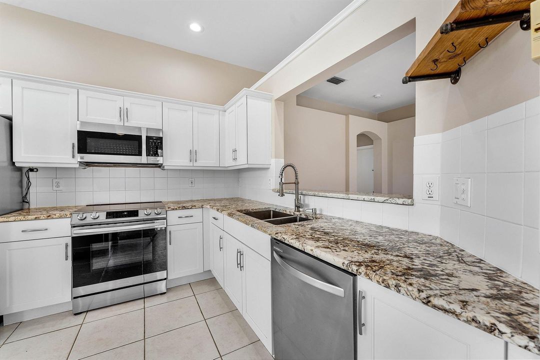 016-4144ManorForestTrail-BoyntonBeach-FL
