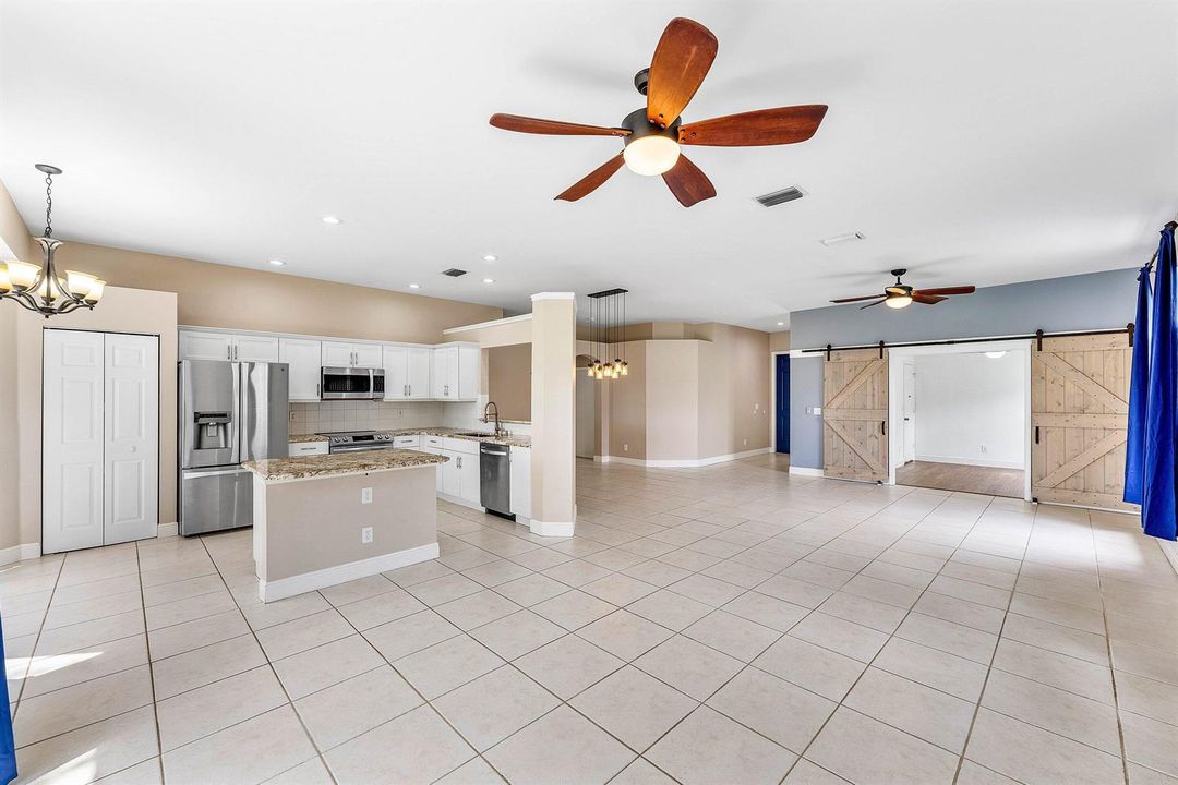 010-4144ManorForestTrail-BoyntonBeach-FL
