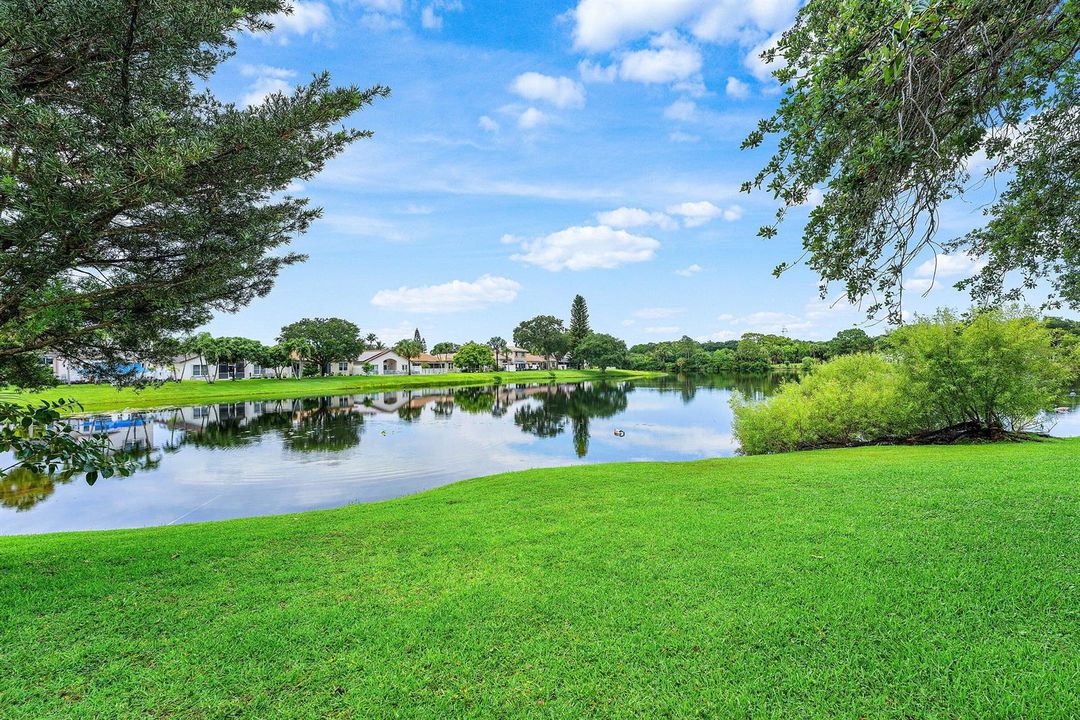 040-4144ManorForestTrail-BoyntonBeach-FL