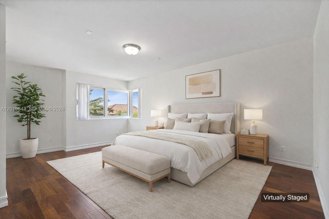 For Rent: $7,500 (3 beds, 3 baths, 2525 Square Feet)