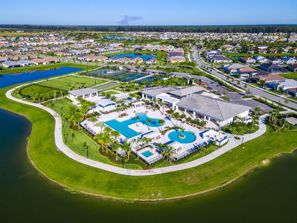 1-Westlake_Cresswind Community-3
