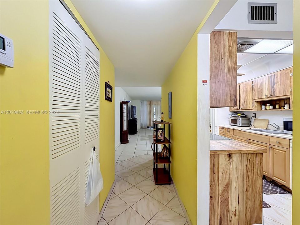 En Venta: $110,000 (2 camas, 2 baños, 960 Pies cuadrados)