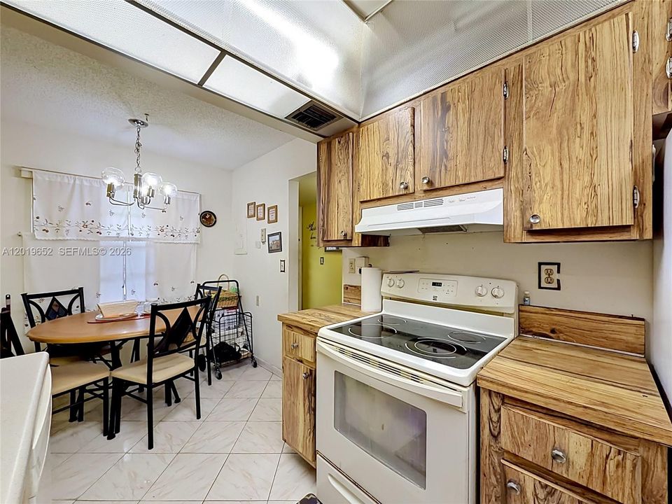 En Venta: $110,000 (2 camas, 2 baños, 960 Pies cuadrados)