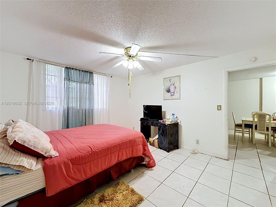 En Venta: $110,000 (2 camas, 2 baños, 960 Pies cuadrados)