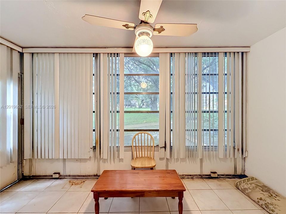 En Venta: $110,000 (2 camas, 2 baños, 960 Pies cuadrados)