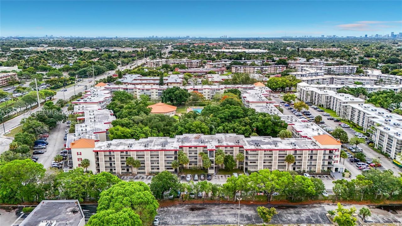 En Venta: $110,000 (2 camas, 2 baños, 960 Pies cuadrados)