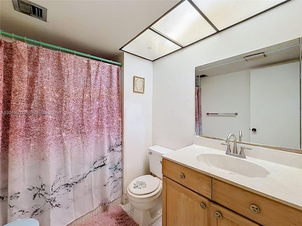 En Venta: $110,000 (2 camas, 2 baños, 960 Pies cuadrados)