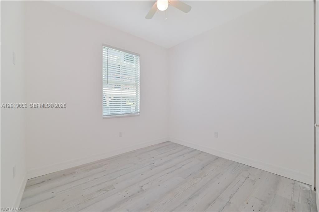 For Sale: $369,900 (7 beds, 5 baths, 1828 Square Feet)