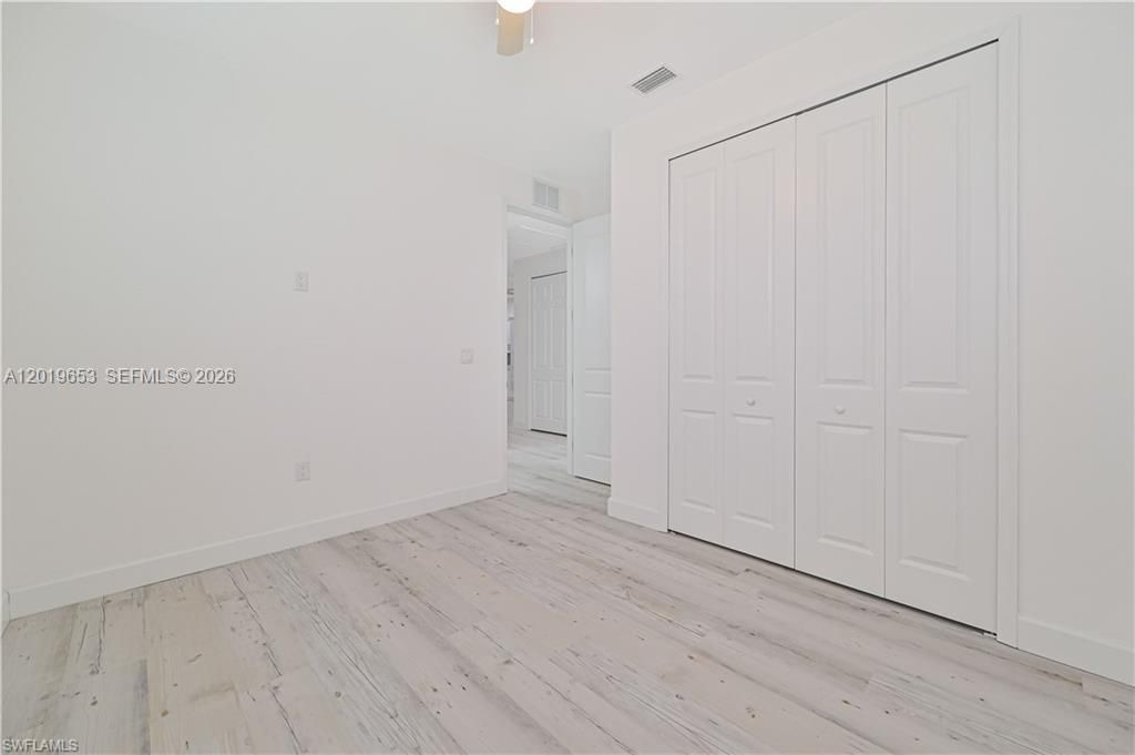 For Sale: $369,900 (7 beds, 5 baths, 1828 Square Feet)