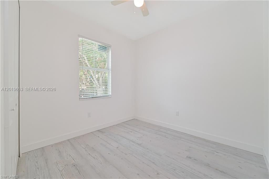 For Sale: $369,900 (7 beds, 5 baths, 1828 Square Feet)