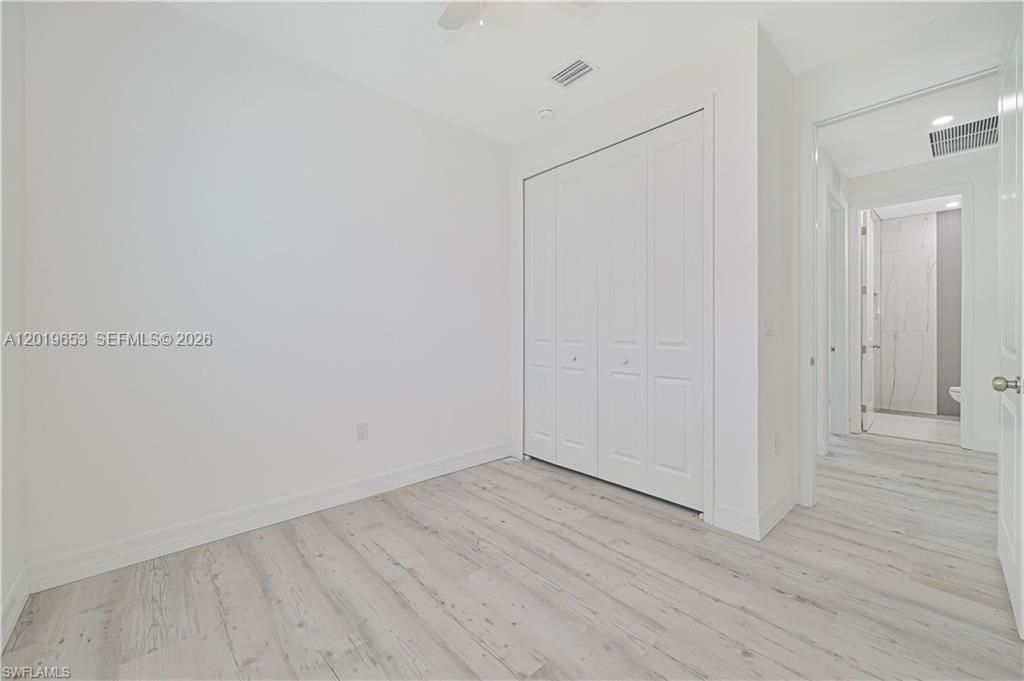 For Sale: $369,900 (7 beds, 5 baths, 1828 Square Feet)