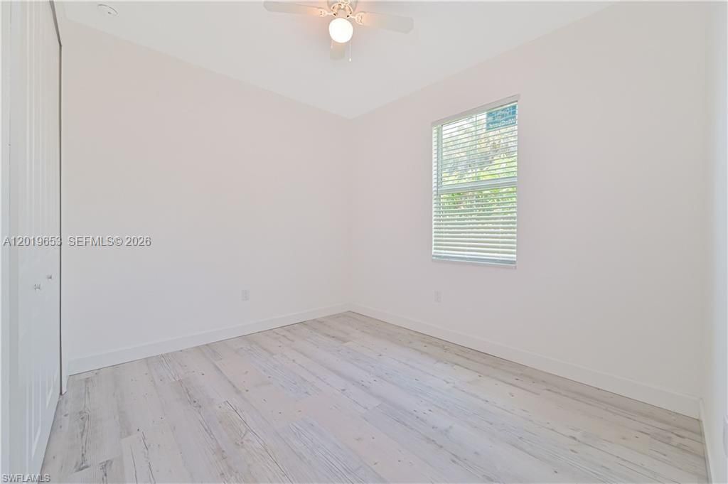 For Sale: $369,900 (7 beds, 5 baths, 1828 Square Feet)