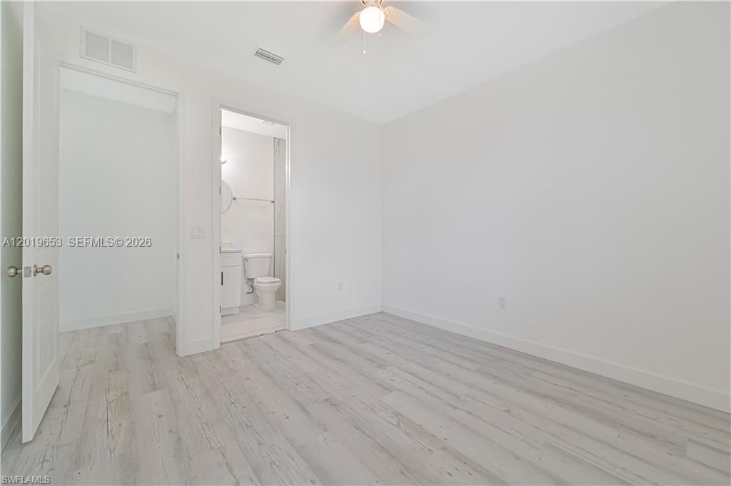 For Sale: $369,900 (7 beds, 5 baths, 1828 Square Feet)