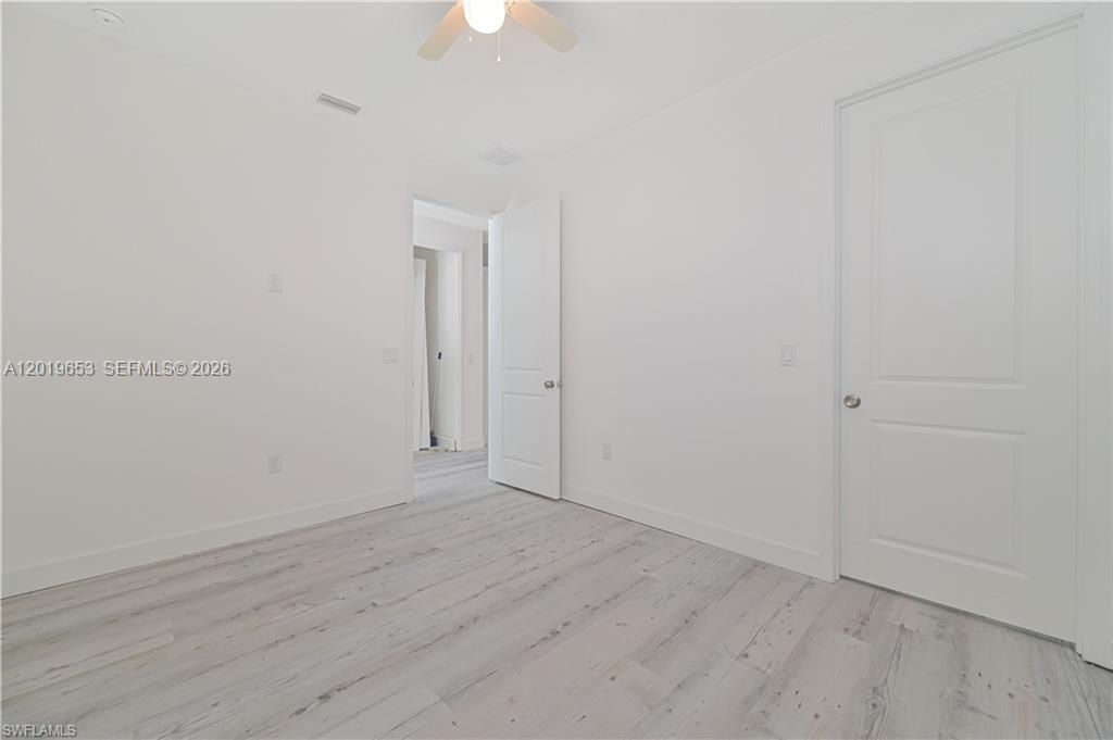 For Sale: $369,900 (7 beds, 5 baths, 1828 Square Feet)