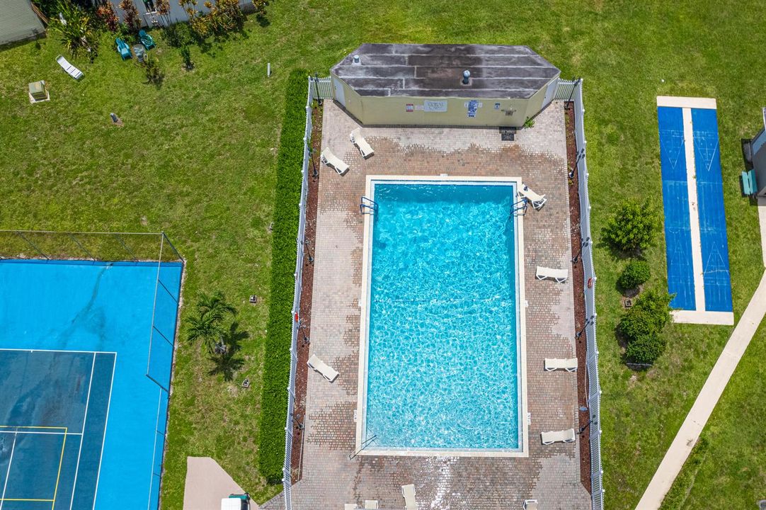 Pool1-B