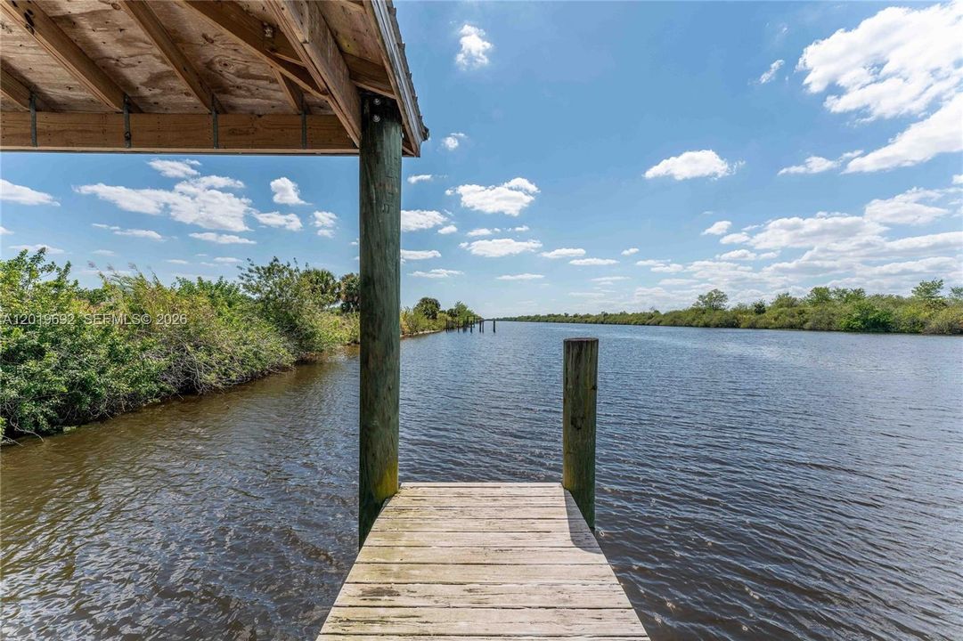 En Venta: $350,000 (2.53 acres)