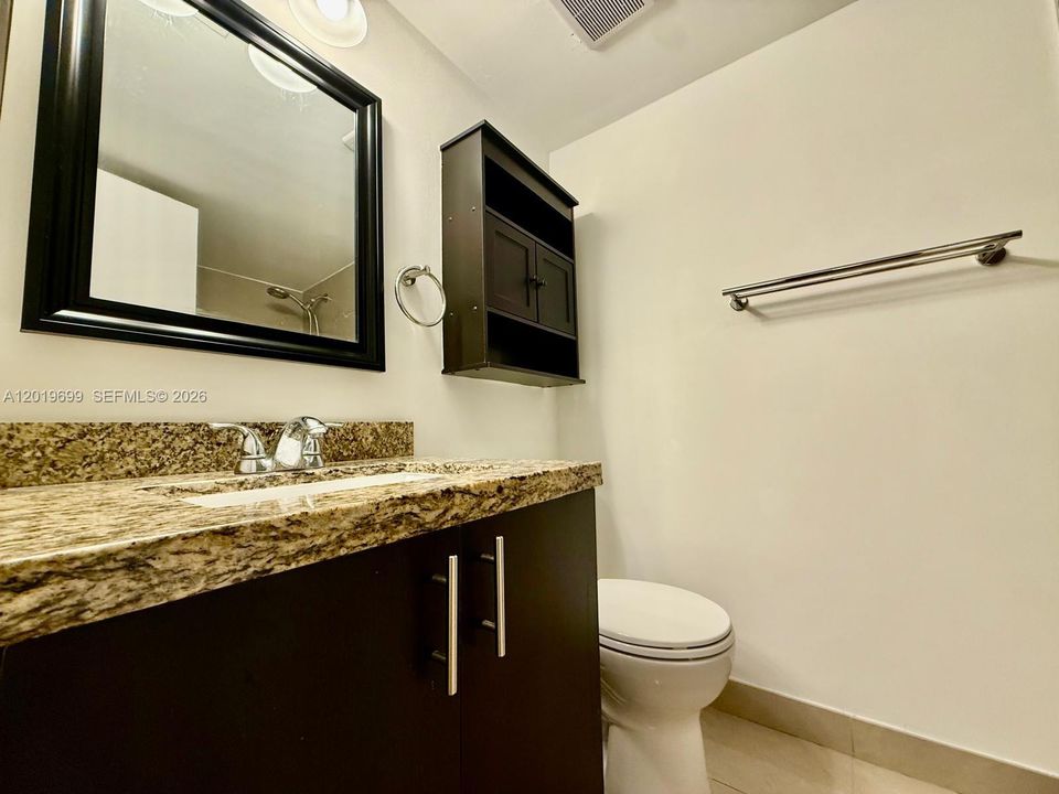 En Suite Bathroom