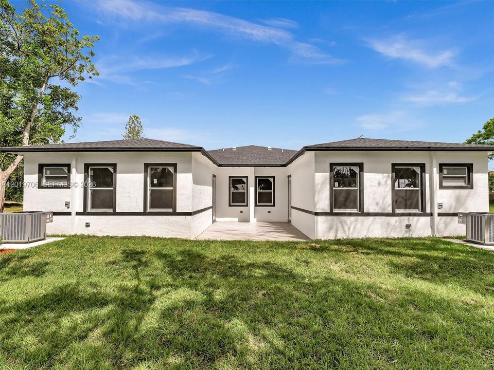 For Rent: $3,800 (5 beds, 3 baths, 1783 Square Feet)