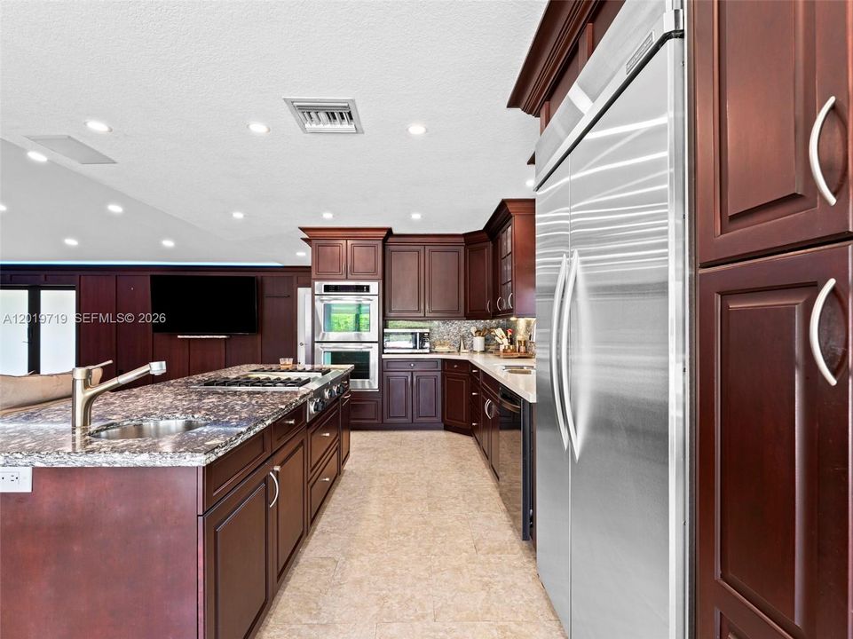 В аренду: $5,500 (4 спален, 2 ванн, 2226 Квадратных фут)