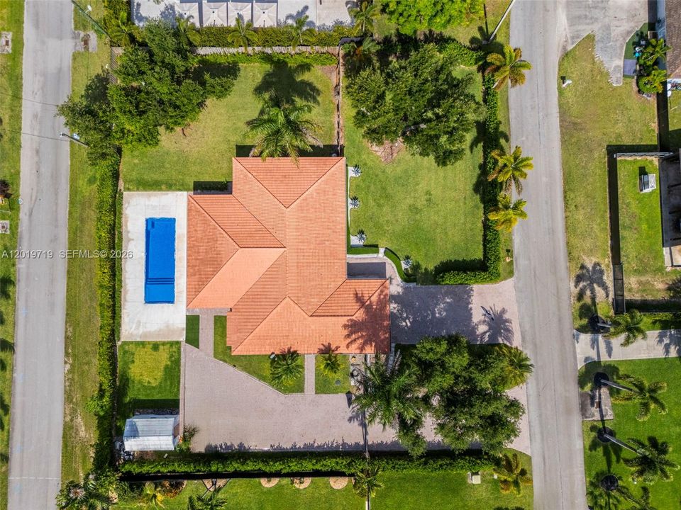 В аренду: $5,500 (4 спален, 2 ванн, 2226 Квадратных фут)