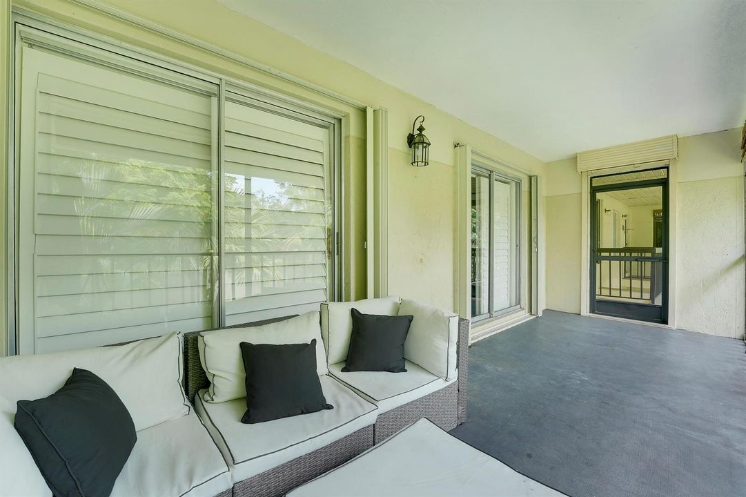 Screened Balcony