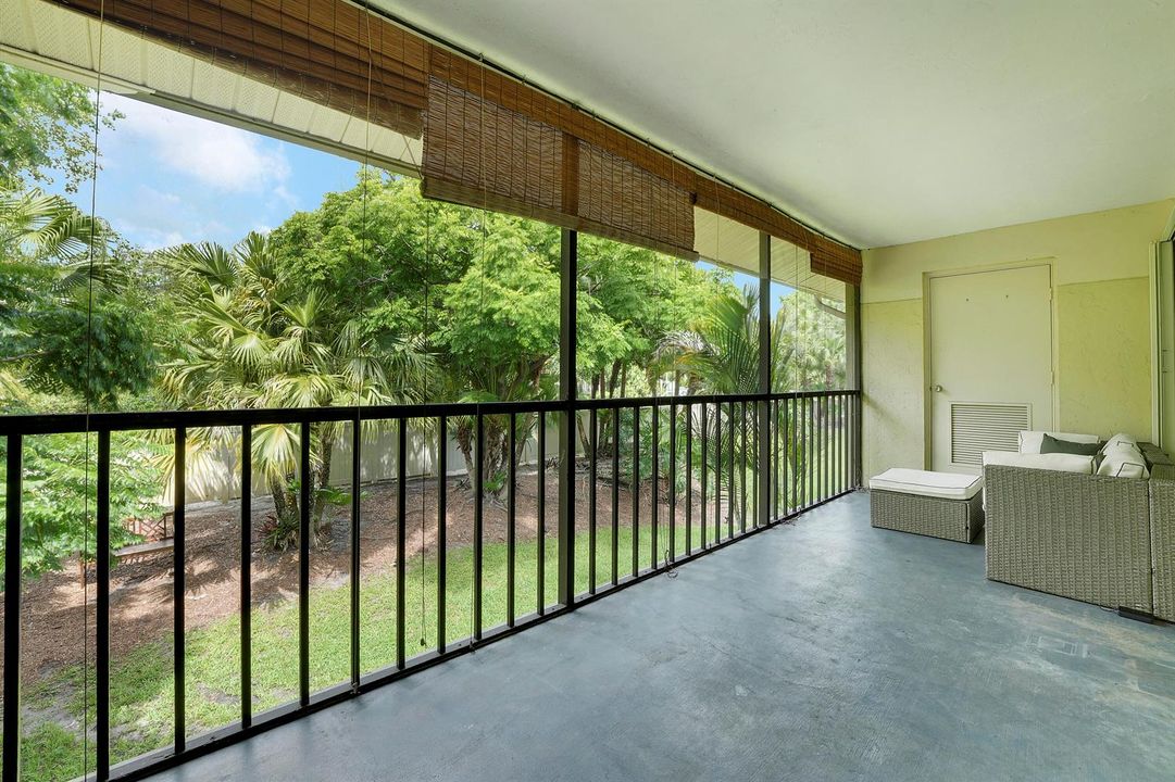 Screened Balcony