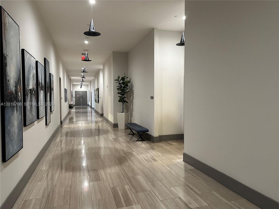 Active With Contract: $4,100 (2 beds, 2 baths, 1024 Square Feet)